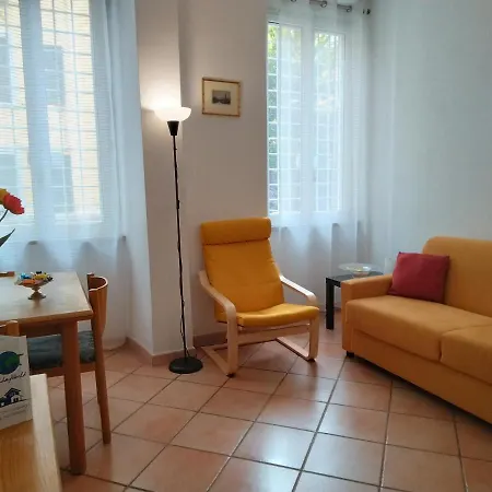 Rosa By Holiday World Apartment