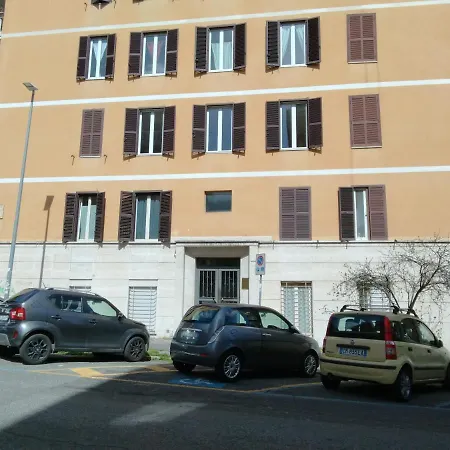 Rosa By Holiday World Apartment